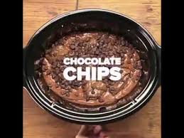 Slow cooker chocolate lava cake